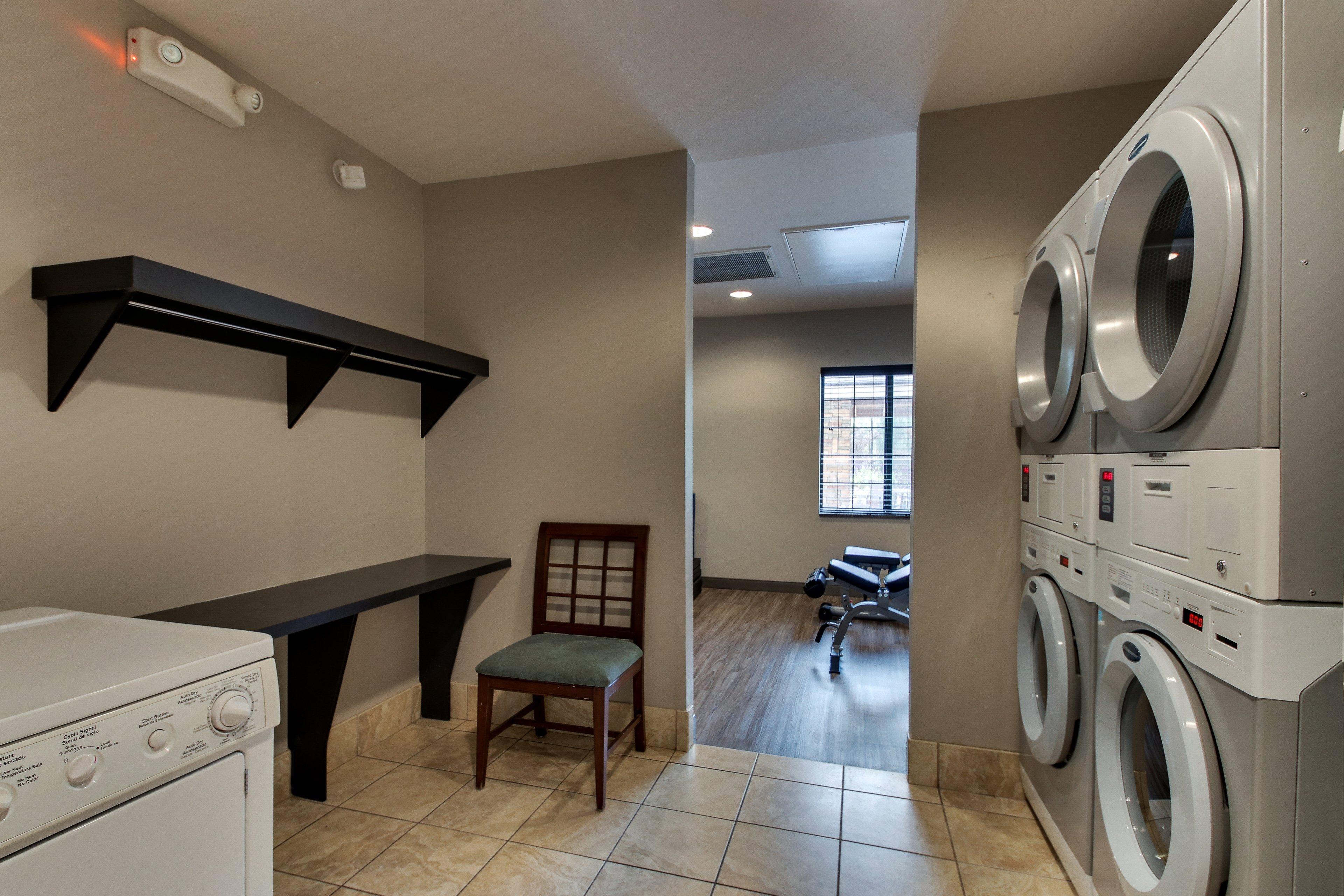 Staybridge Suites Missoula By Ihg Kültér fotó